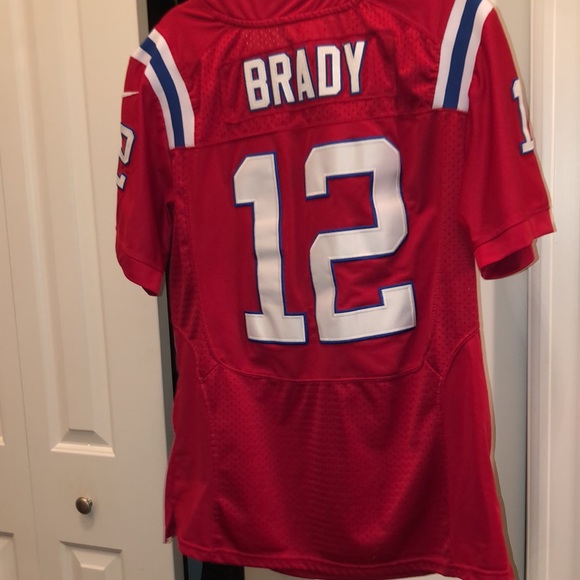 Tom Brady #12 Captain Jersey - Picture 5 of 5
